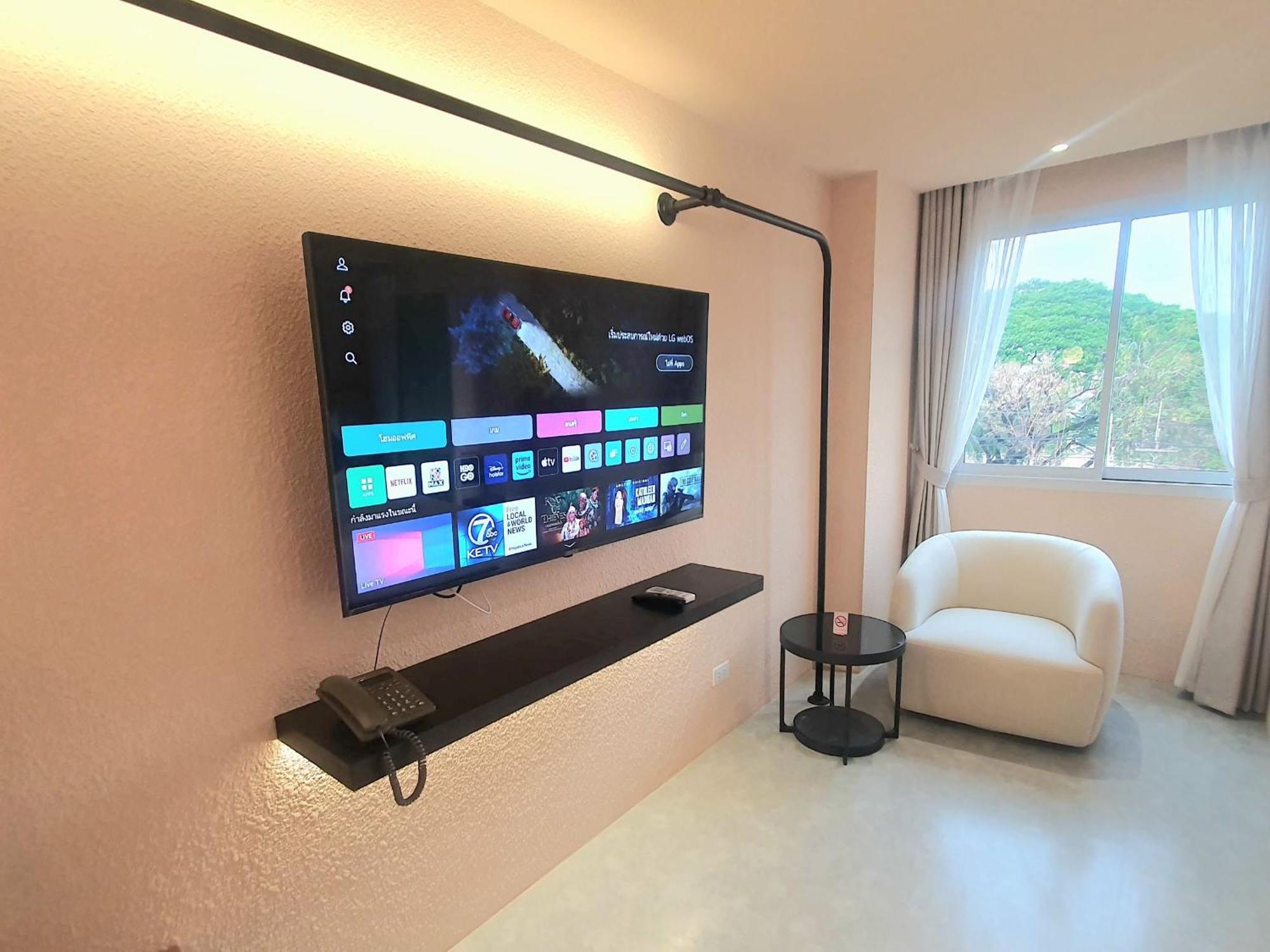 Mai Hotel Csiangmaj Kültér fotó