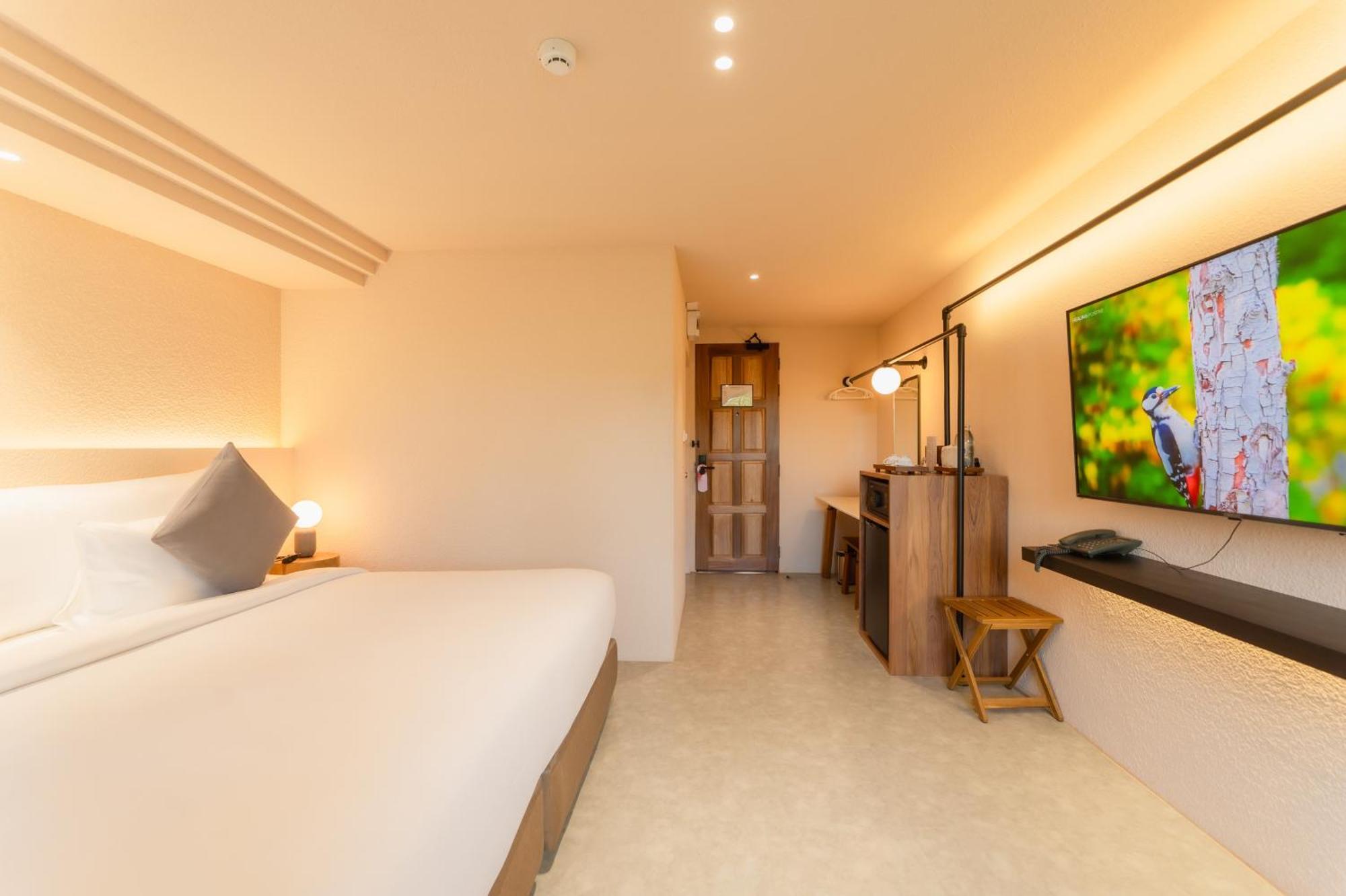Mai Hotel Csiangmaj Kültér fotó