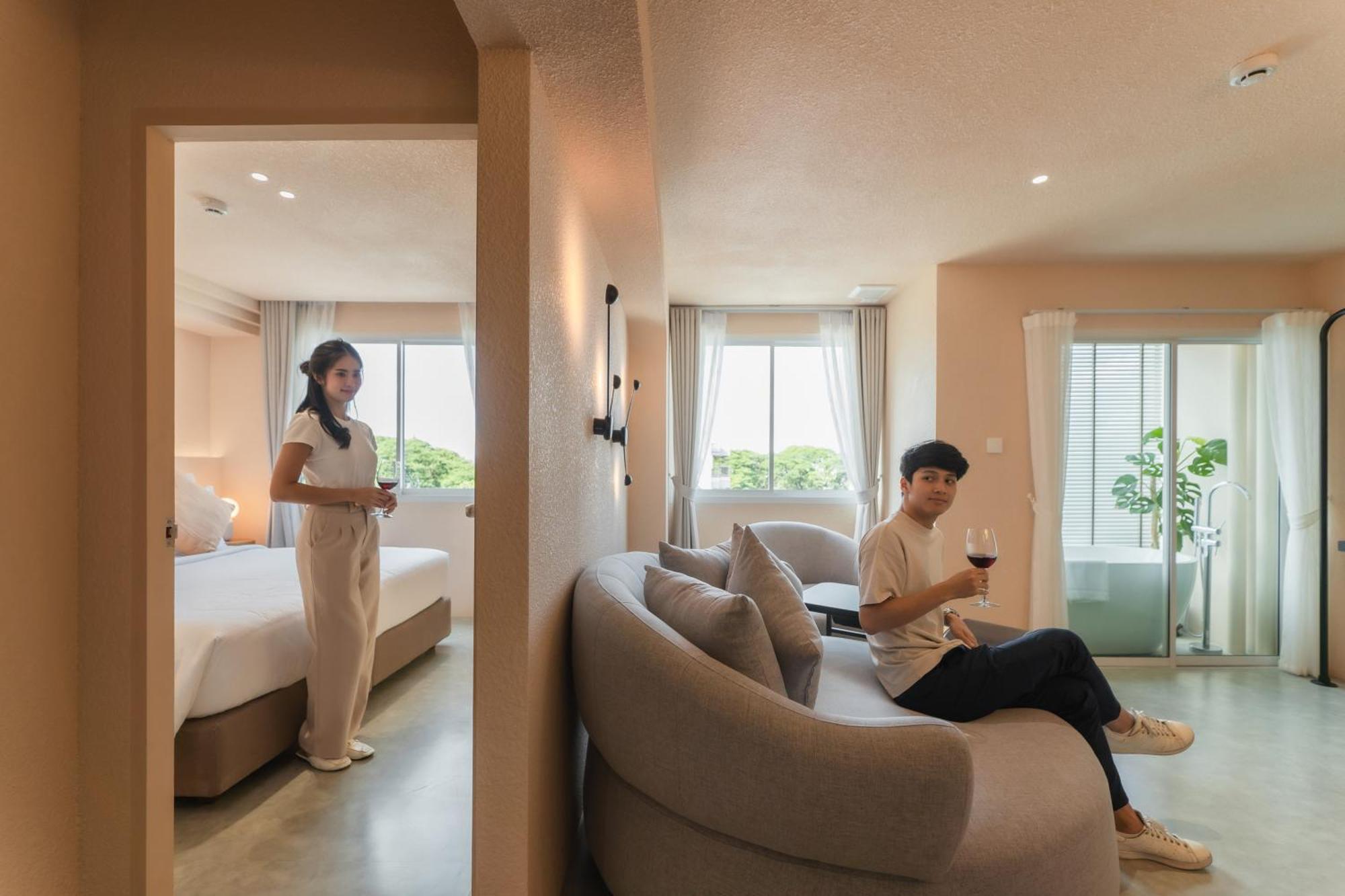 Mai Hotel Csiangmaj Kültér fotó